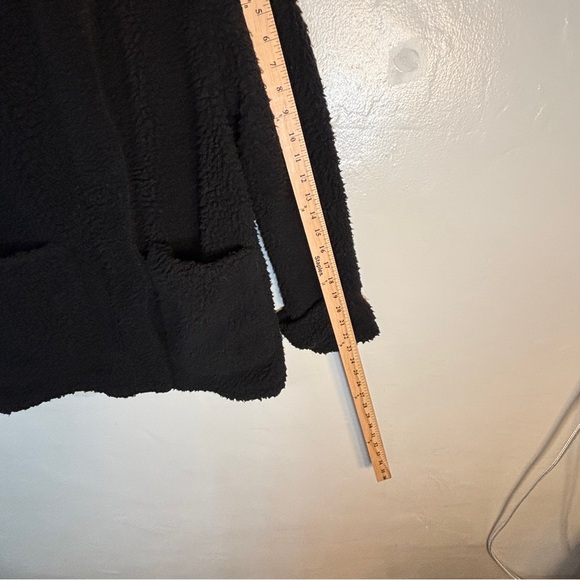 CoffeeShop New York Black Faux Shearling Teddy Coat Jacket XS - Picture 8 of 10